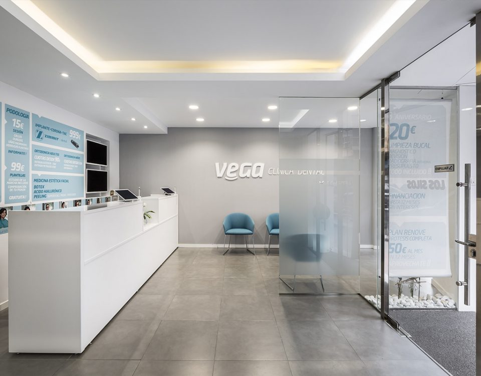 Reforma integral clínica dental
